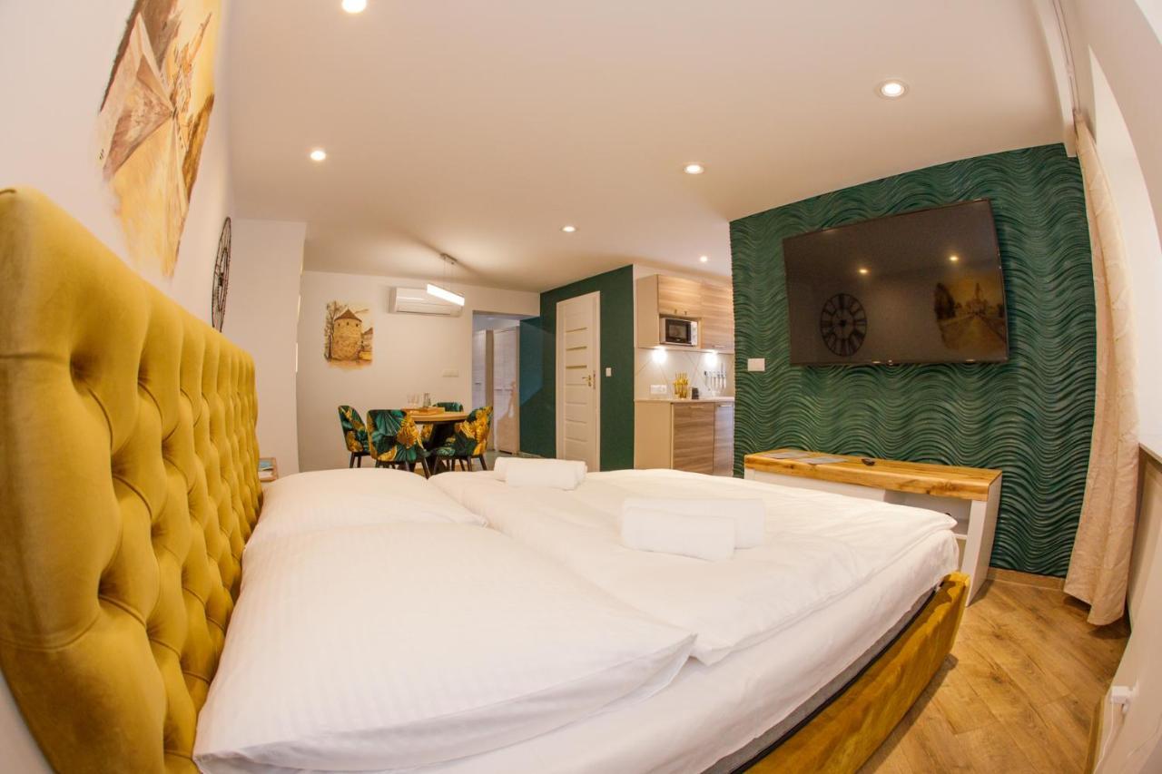 Apartament Ksiazecy Gold Klimatyzacja Болеславец Экстерьер фото