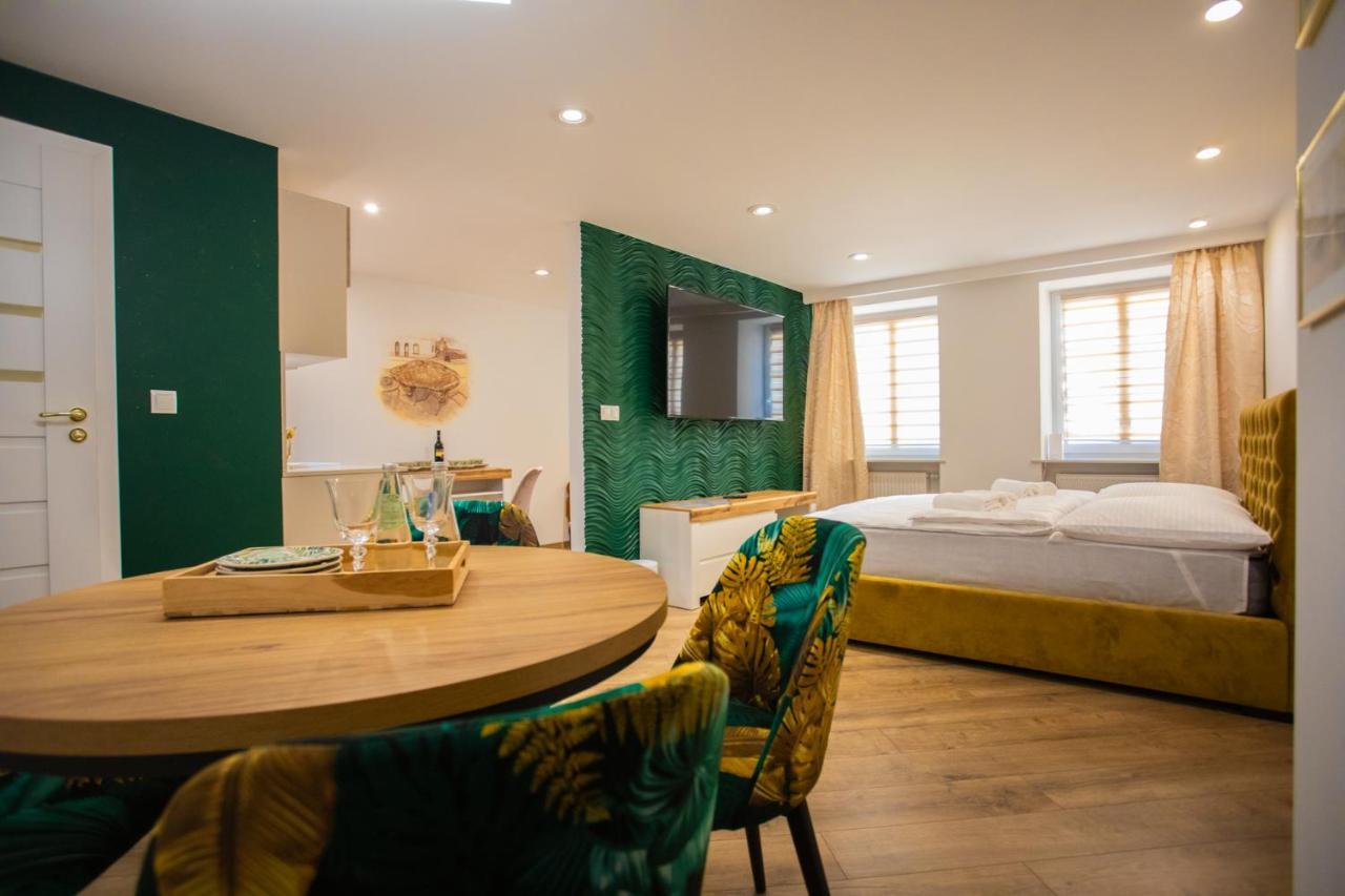 Apartament Ksiazecy Gold Klimatyzacja Болеславец Экстерьер фото